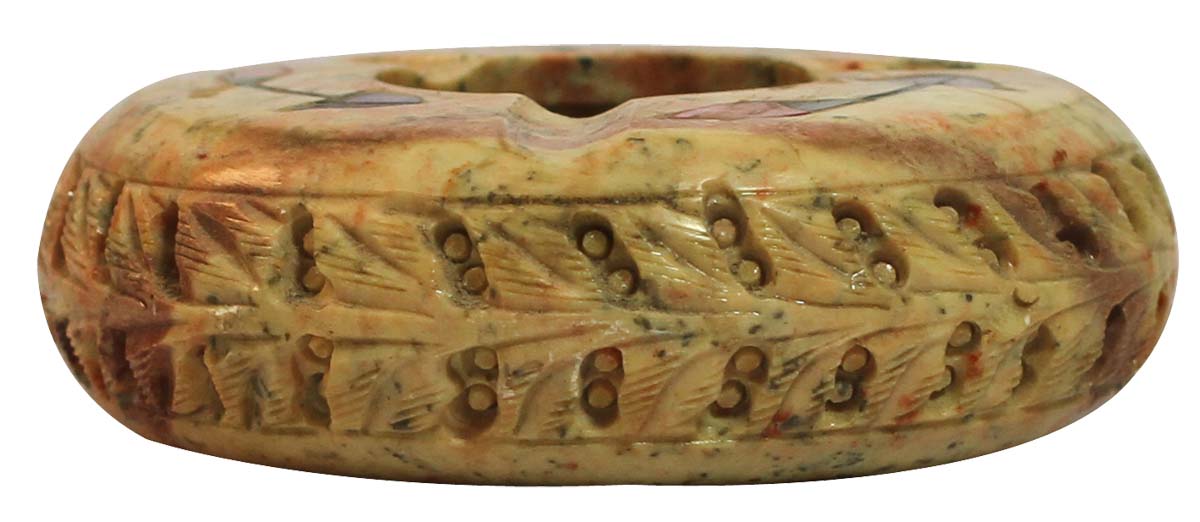 Bulk Wholesale Handmade Round-Shaped Ashtray in Soapstone - Decorated with Colorful Floral Patterns in Pietra Dura Art - Table-Top Accessories - Home/Office Decor