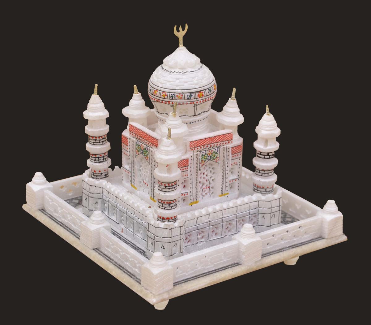  Epitome Of Love - Hand-carved Miniature of the Monument "Taj Mahal" In White Marble  - Buy in Bulk Wholesale