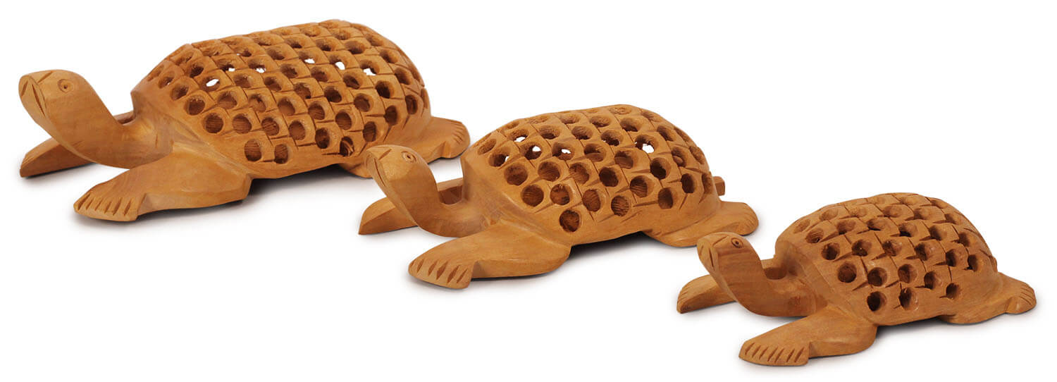ArtistryBazaar Handmade 3" W X 1.5" H Wooden handcrafted turtle figurine-Showpiece for home, office, living room,shelf décor -Gift for house warming