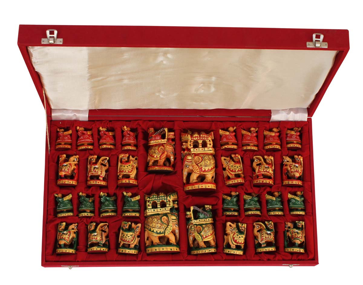 Bulk Wholesale Hand-Carved Kadam Wood Red & Green Set of Chess Men in Indian Theme – Antique-Look Pieces in Red Velvet Box from India