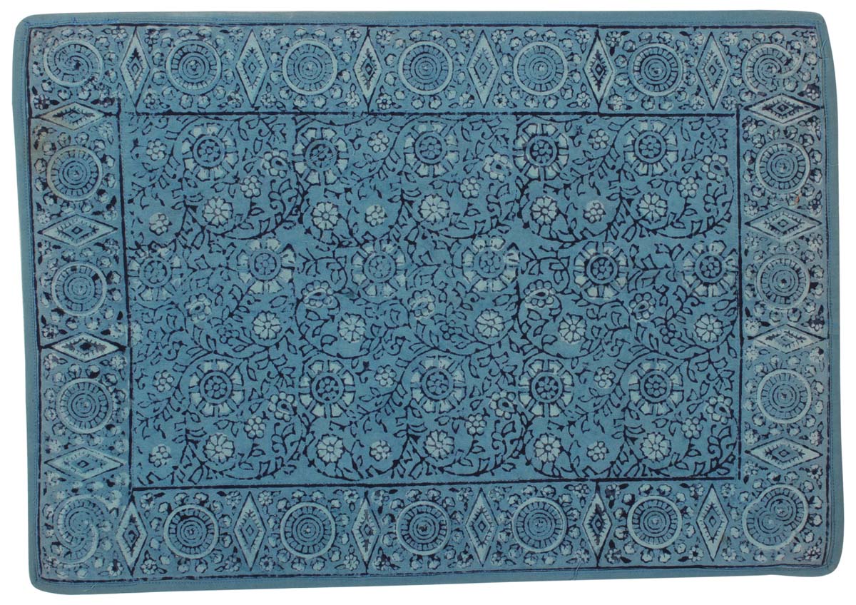 Bulk Wholesale Set of 6 Cotton Placemats  – Rectangular – Blue – Printed Floral & Leafy Motifs – Dining Table Accessories