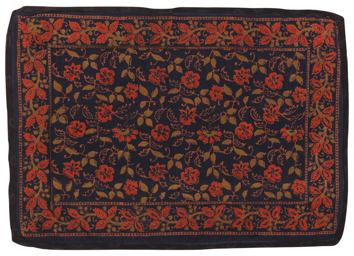 Bulk Wholesale Set of 6 Cotton Placemats  – Rectangular – Black & Red – Printed Floral & Leafy Motifs – Dining Table Accessories