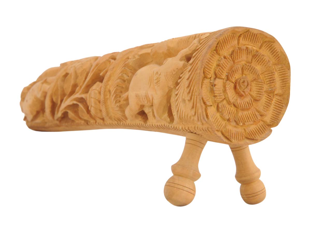 Bulk Wholesale Hand-Carved 10” Decoration Piece Portraying Jungle Scene on Slanting Slab in Kadam Wood – Antique-Look Home Décor for Art-Lovers from India
