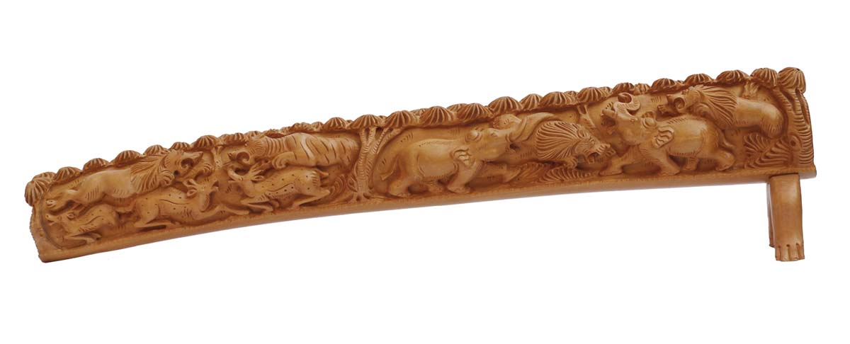 Bulk Wholesale – 18” Hand-Carved Jungle Scene on Wood Plank – Rare Decoration-Piece / Home Decor for Art-Lovers