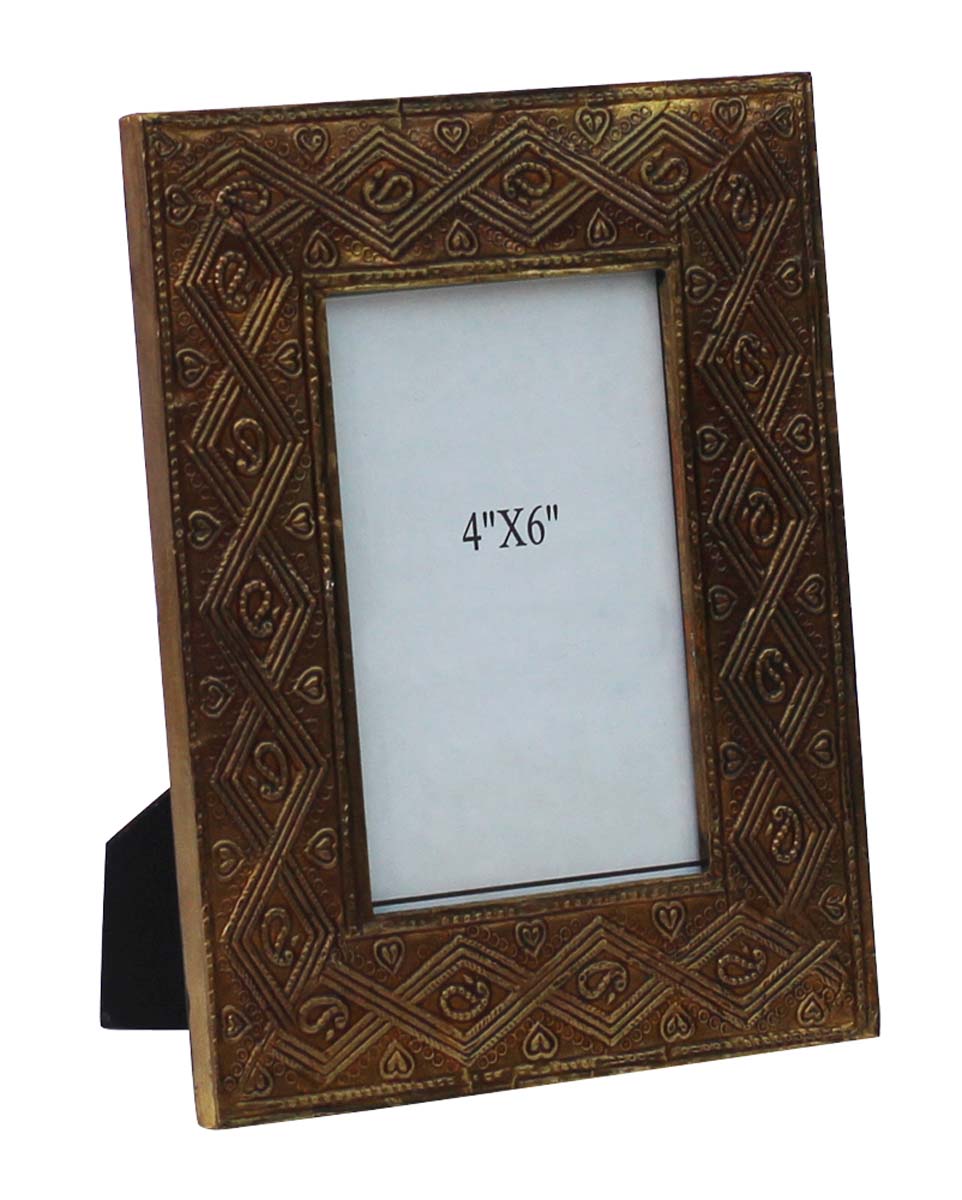 Bulk Buy 4x6 Inches Picture Frame in Wood - Wholesale Handmade Golden Color Photo Frame Decorated with Brass Inlay Work - Home Decor Picture Frames from India