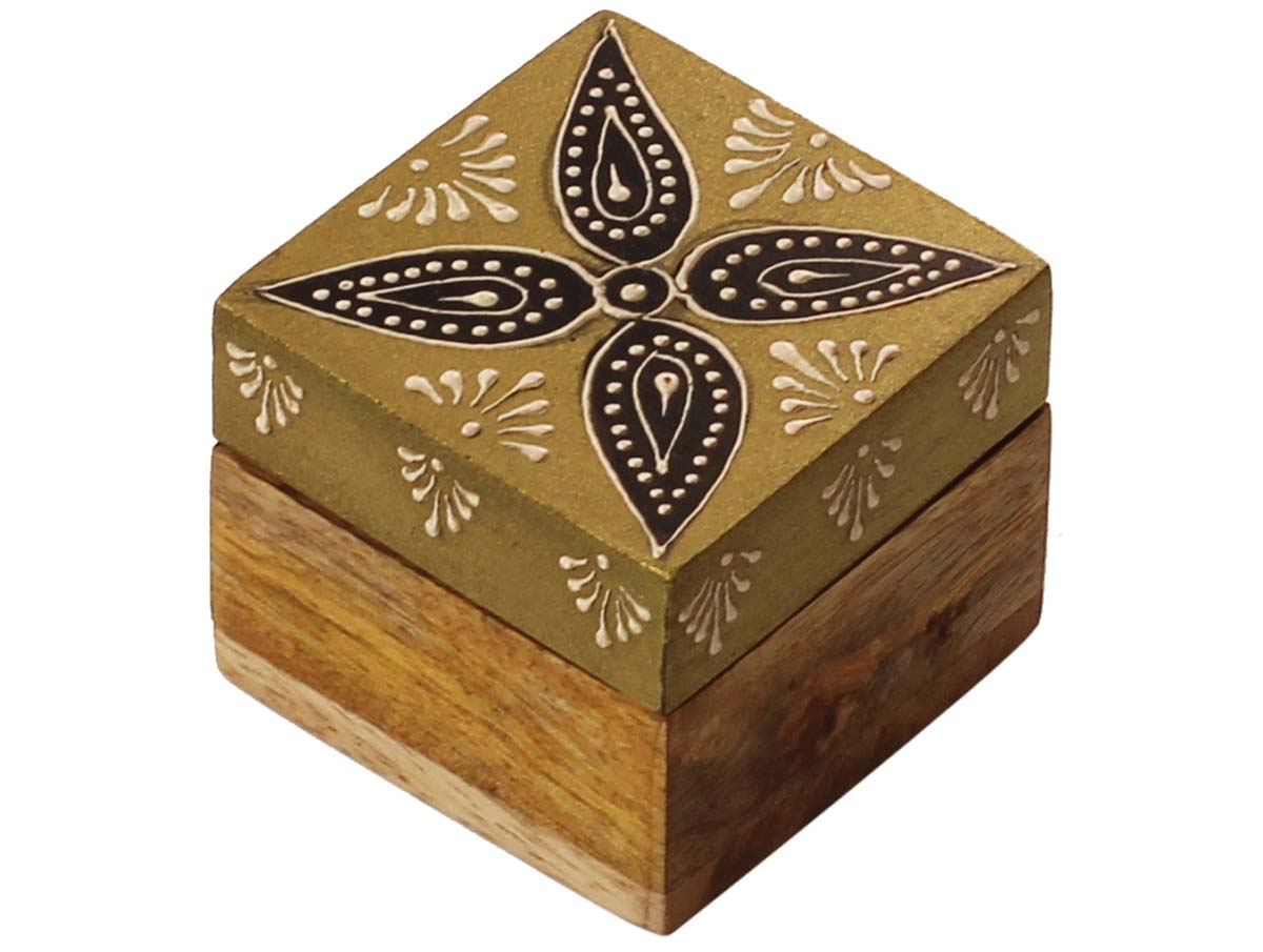 Source Wooden Jewelry Box in Bulk - Wholesale 2.5” Square Handmade Wood Keepsake Box/Trinket Box in Olive-Green & Natural-Wood Color Decorated with Cone-Painting Art of Traditional-Look Motifs from India