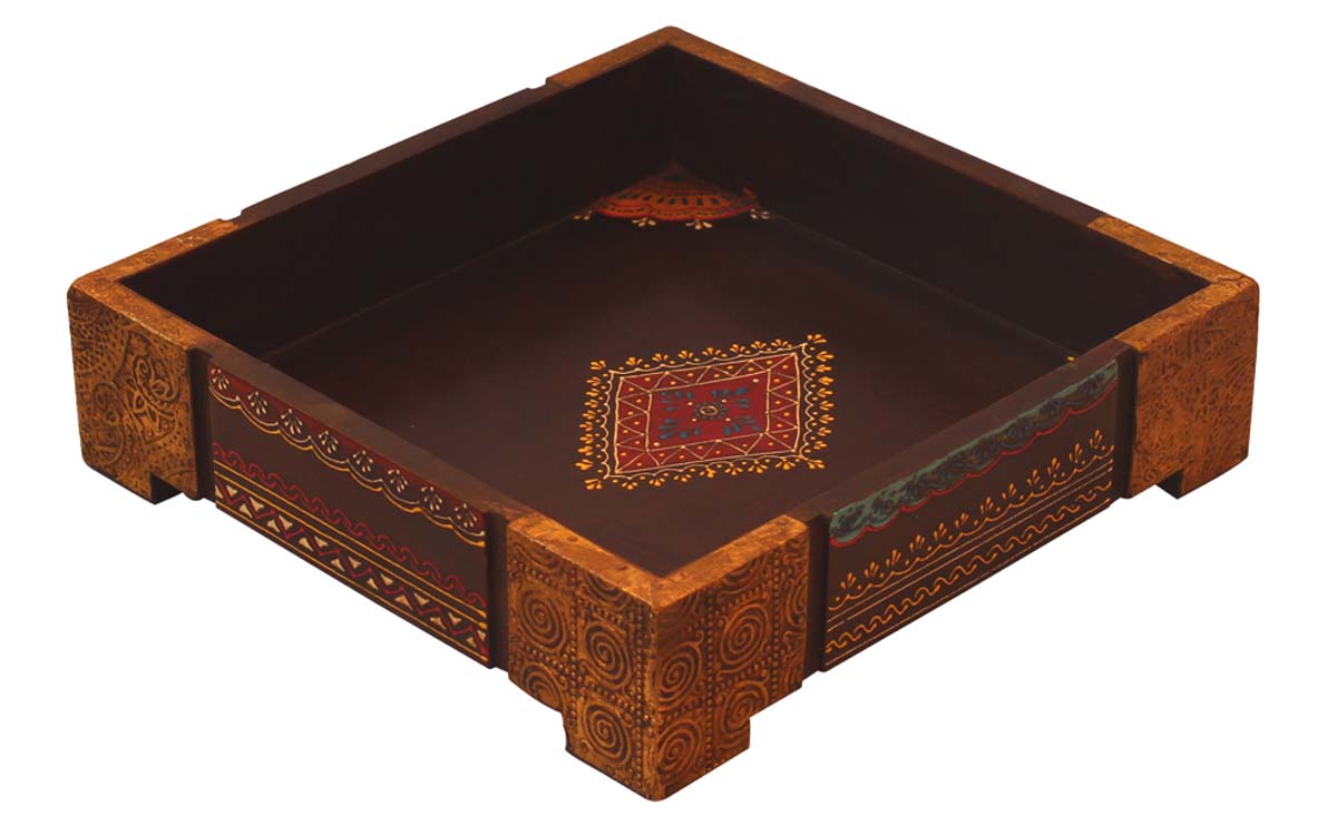 Bulk Wholesale Hand-Crafted 10” Decorative Tray in Wood Decorated with Brass-Work & Old-World Style Cone-Painting Art in Brown & More Colors – Ethnic-Look Home Décor from India