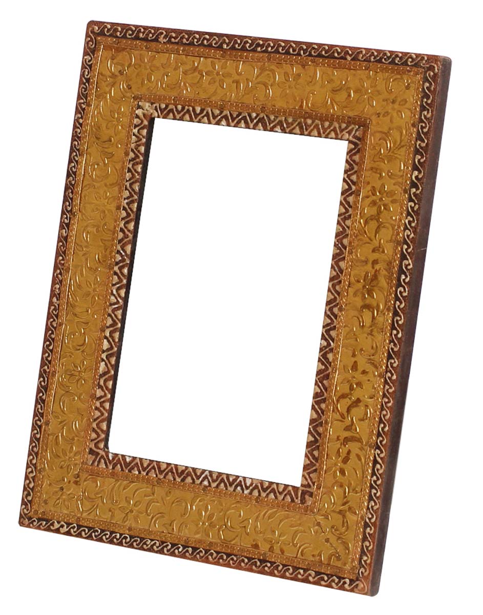 5x7 Inches Picture Frame in Bulk - Wholesale Handmade Wooden Photo Frame/Picture Holder with Brass-Work in Golden Motifs - Home Decor Picture Frames from India
