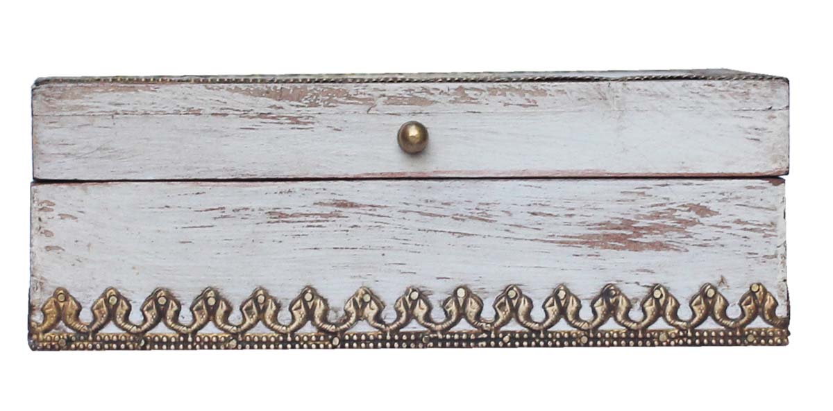 Wholesale 10x6.5” Wooden Black Jewelry Box in Bulk - Source Handmade Rectangular Jewelry Box/Trinket Box in Distressed White Decorated with Brass Inlay Work from India