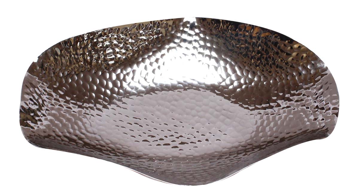 Bulk Wholesale Decorative Fruit Tray/Plate/Shallow Bowl Handmade in Metal Oval-Shaped Silver Color with Hammered Effect - Designed in Wavy Sides - Stylish Dining Table Accessories - Home Decor