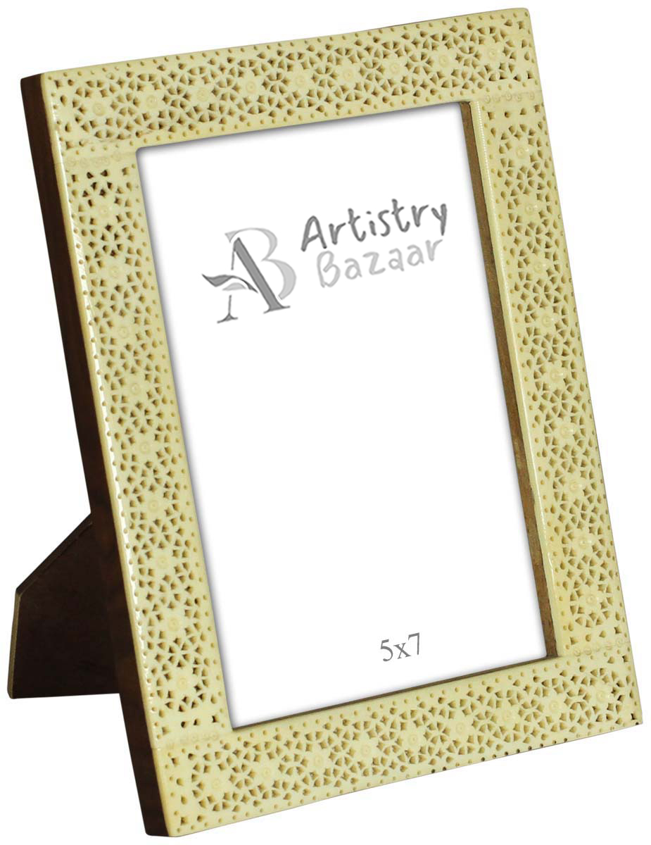 Wholesale Off-White 5x7” Photo Picture Frame in Bulk - Source Handmade MDF and Bone Inlay Photo Frame with Bone Piercing in Floral Pattern - Home Decor Picture Frames/Accessories from India