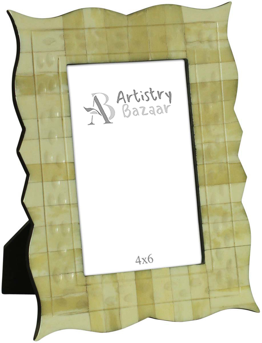 Bulk Buy 4x6 Inches Picture Frame in Off-White with Scalloped Edges - Wholesale Handmade Photo Frame in MDF & Bone - Home Decor Picture Frames from India