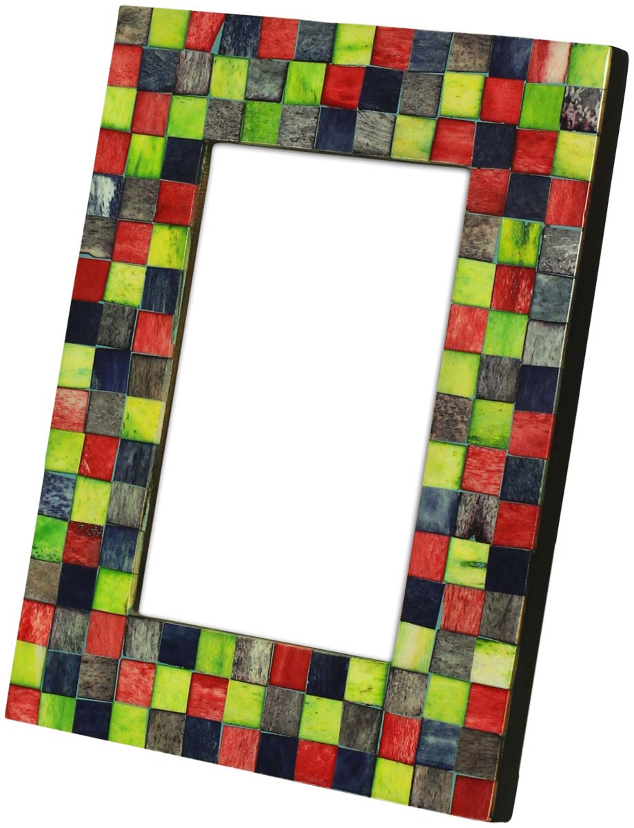 Wholesale 4x6 Inches Red, Green & Gray Picture Frame in Check Pattern - Bulk Source Handmade Photo Frame in MDF & Bone - Home Decor Picture Frames from India