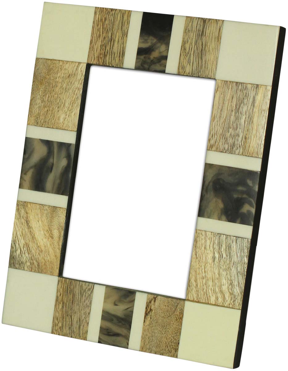 Wholesale 4x6 Inches Picture Frame in Bulk - Source Handmade Photo Frame in MDF, MDF & Resin with White, Gray & Beige - Square & Rectangle Motifs - Home Decor Picture Frames from India