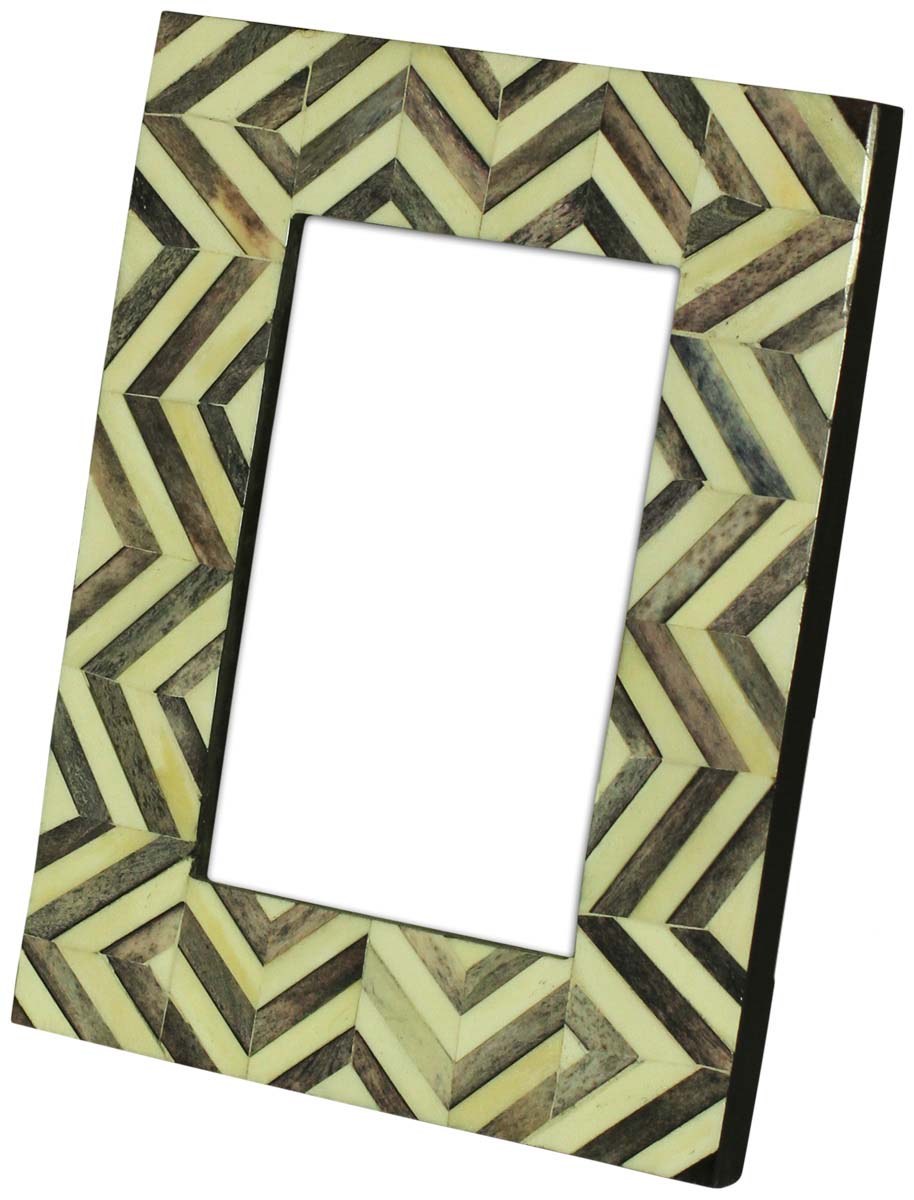 Bulk Buy 4x6 Inches Picture Frame in White & Gray Zig-Zag Pattern - Wholesale Handmade Photo Frame in MDF & Bone - Home Decor Picture Frames from India