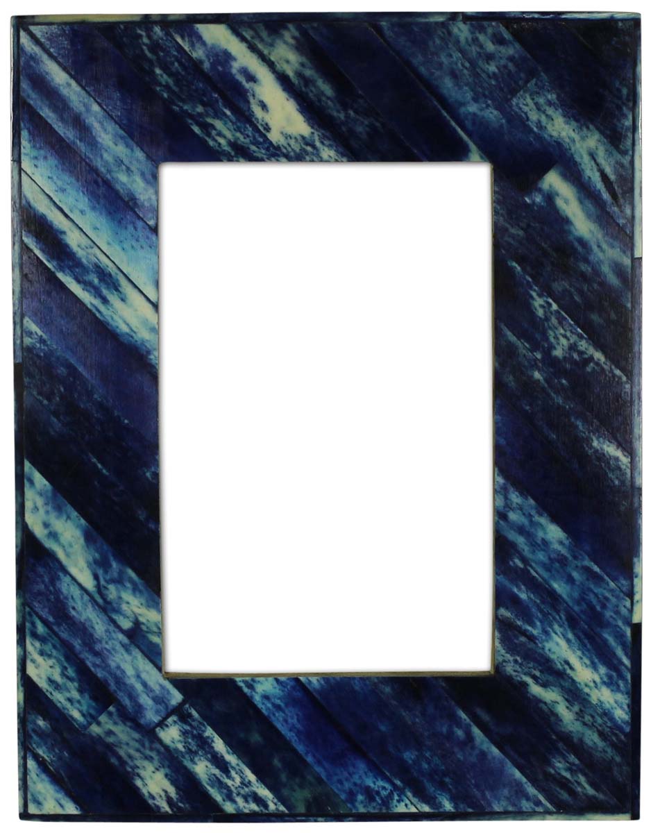 Source 4x6 Inches Picture Frame in Bulk - Wholesale Handmade Photo Frame in MDF & Bone - Slanting Lines Pattern in Shades of Blue - Home Decor Picture Frames from India