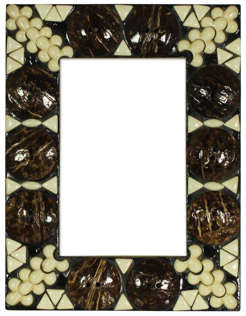 Bulk Buy 4x6 Inches Picture Frame in Brown & Off-White - Wholesale Handmade Unique Pattern Photo Frame in MDF & Coconut Shell - Home Decor Picture Frames from India