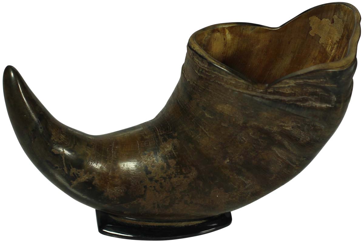 Unique Showpiece in Animal Horn - Interior Decorating Items - Home Decor - Buy in Bulk Wholesale