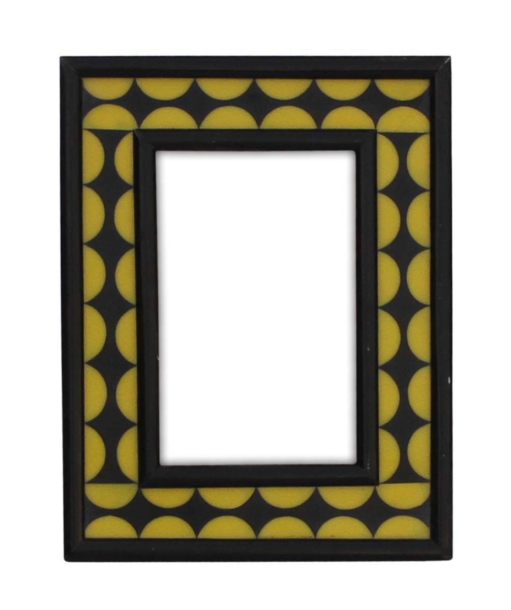 Yellow 4x6 Inches Picture Frame in Bulk - Wholesale Handmade MDF & Acrylic Photo Frame with Semi-Circle Shaped Patterns on Black Base - Home Decor Picture Frames from India