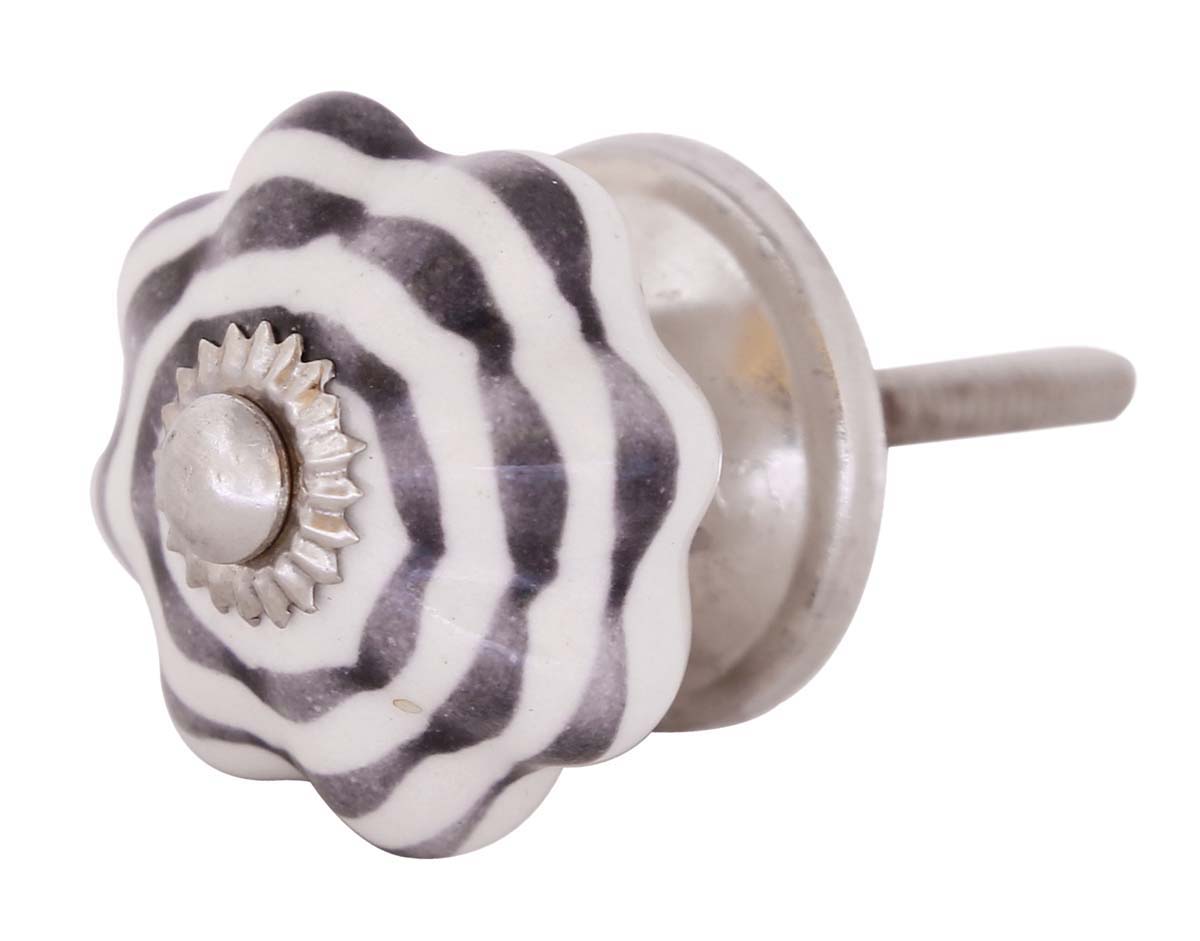 Bulk Wholesale Set of 6 Handmade Ceramic Knobs  in Pumpkin Design – Adorned with Grey Circular Patterns over a White Base – Decorative Pulls for Drawers / Dressers / Cabinets – Home Décor
