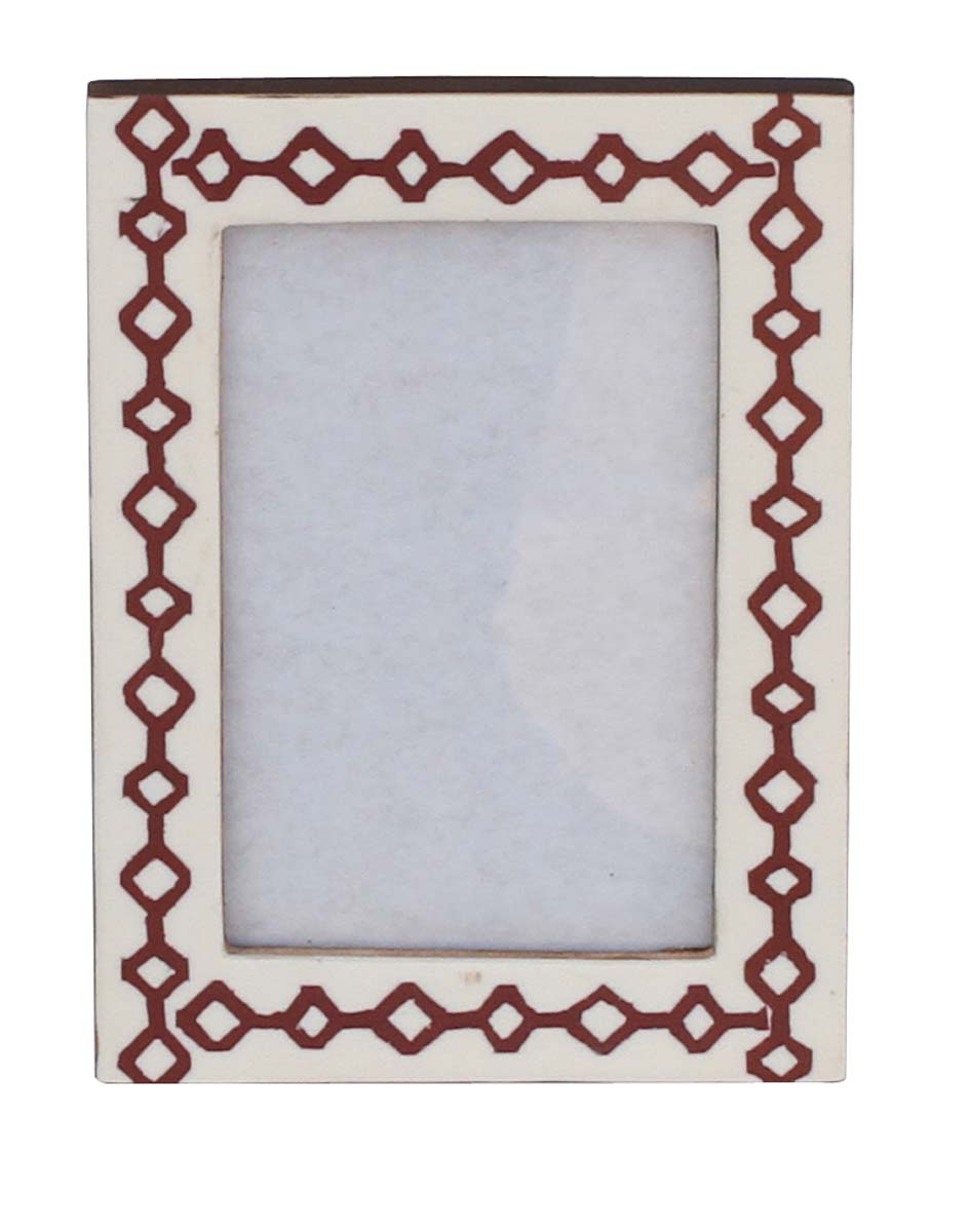 Wholesale Rectangular White 4x6 Photo/Picture Frame Adorned with Diamond Shapes & Straight Lines in Brown Color - Home Decor Picture Frame from India