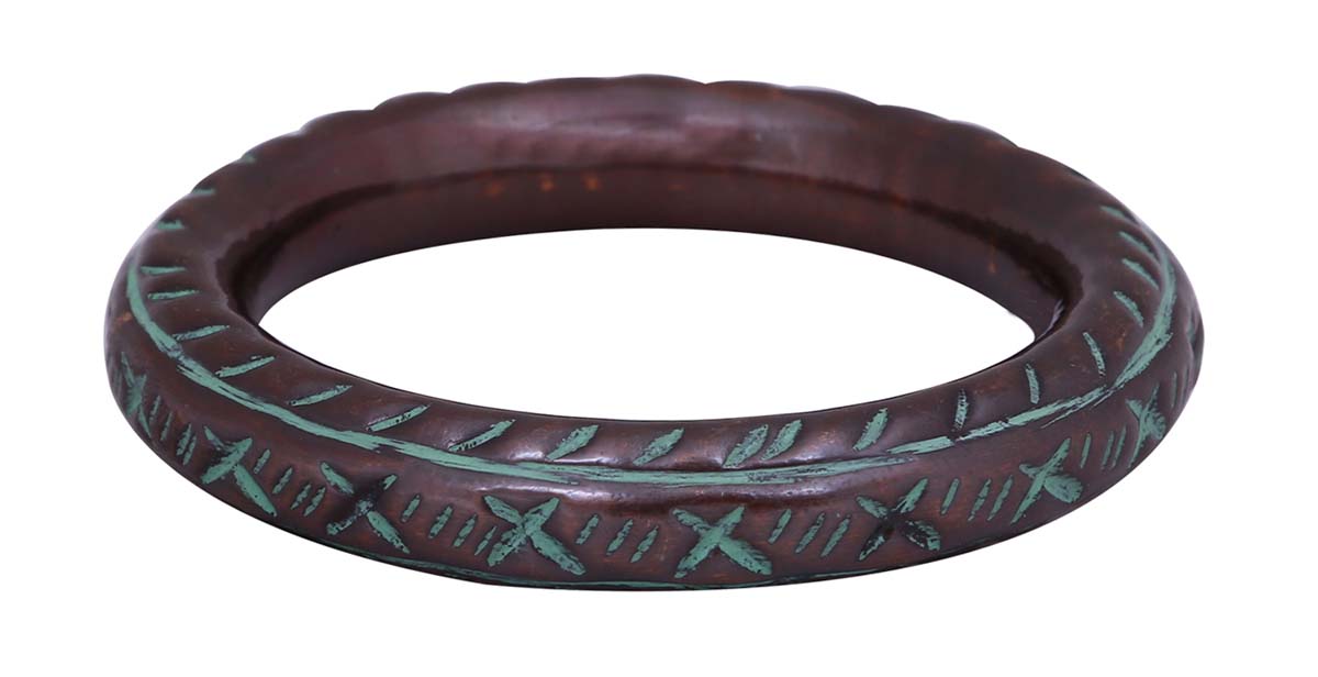 Bulk Buy Metal Bangle - Wholesale Handmade Metal Bangle in Brown Color Decorated with Patterns in Green Color - Women Fashion Jewelry & Accessories from India