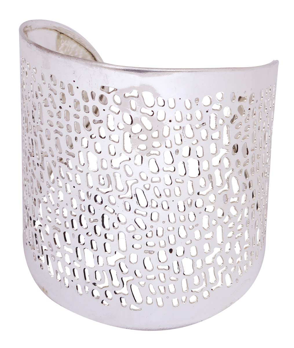 Bulk Buy Open End Cuff Bracelet in Metal & Finished in Silver Color - Wholesale Handmade Bracelet/Bangle Decorated with Netted Pattern - Women Fashion Jewelry & Accessories from India