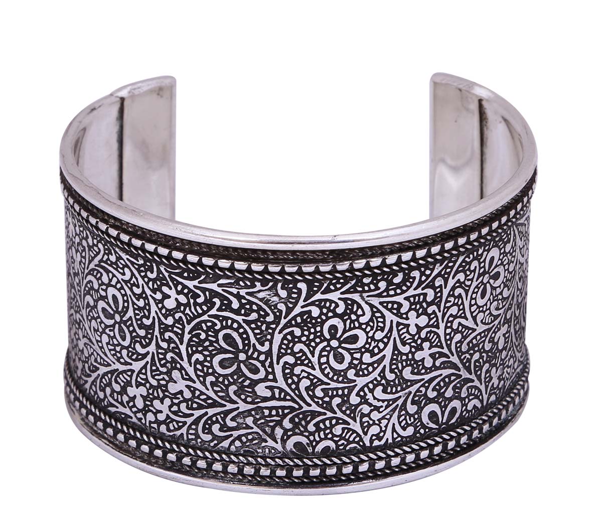 Bulk Wholesale Handmade Cuff Bracelet/Bangle in Metal with Open End Design - Decorated with Motifs in Silver Color on a Black Base - Antique-Look Fashion Bracelet from India