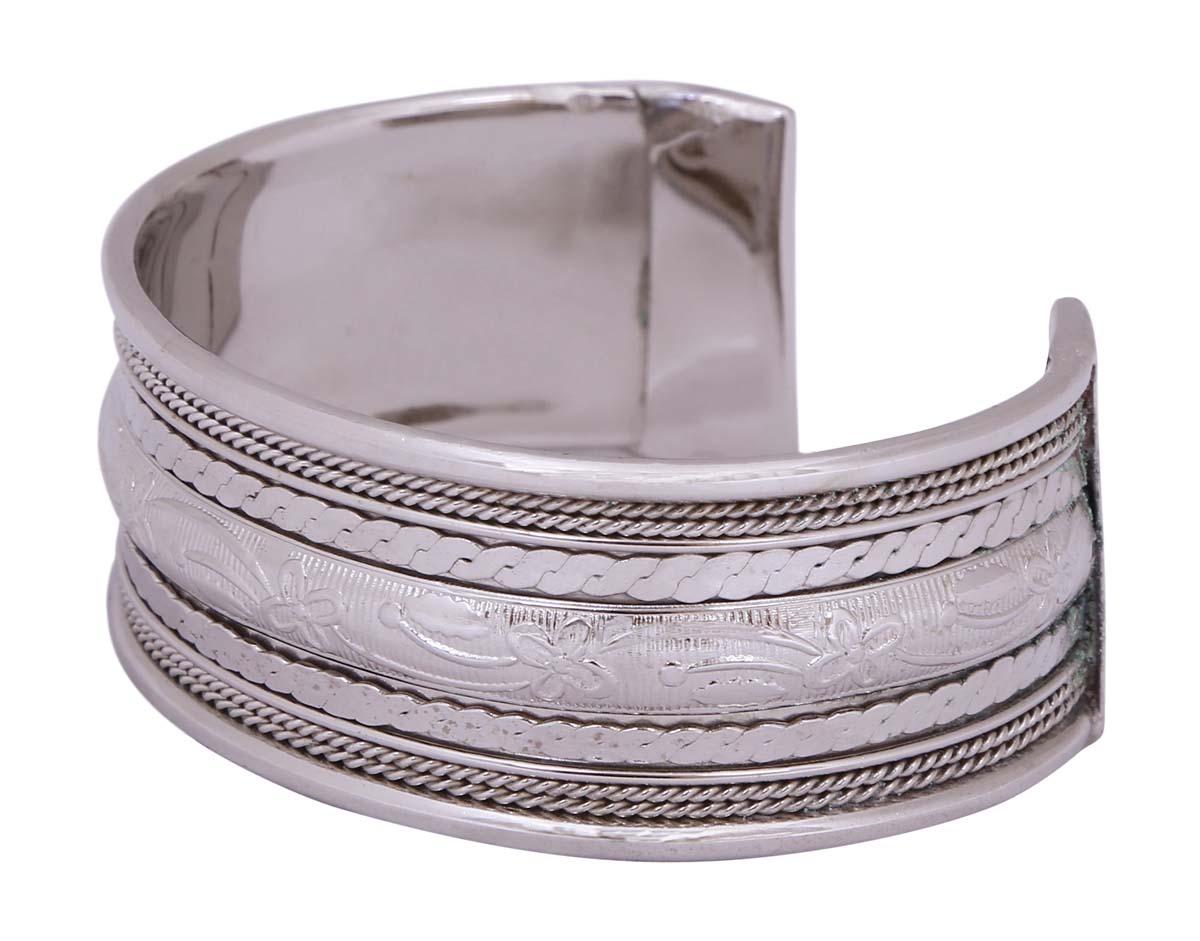 Source Open End Cuff Brass Bracelet with Silver Color Finish in Bulk - Wholesale Metal Bracelet/Bangle Designed with Intricate & Floral Patterns - Women Fashion Jewelry & Accessories