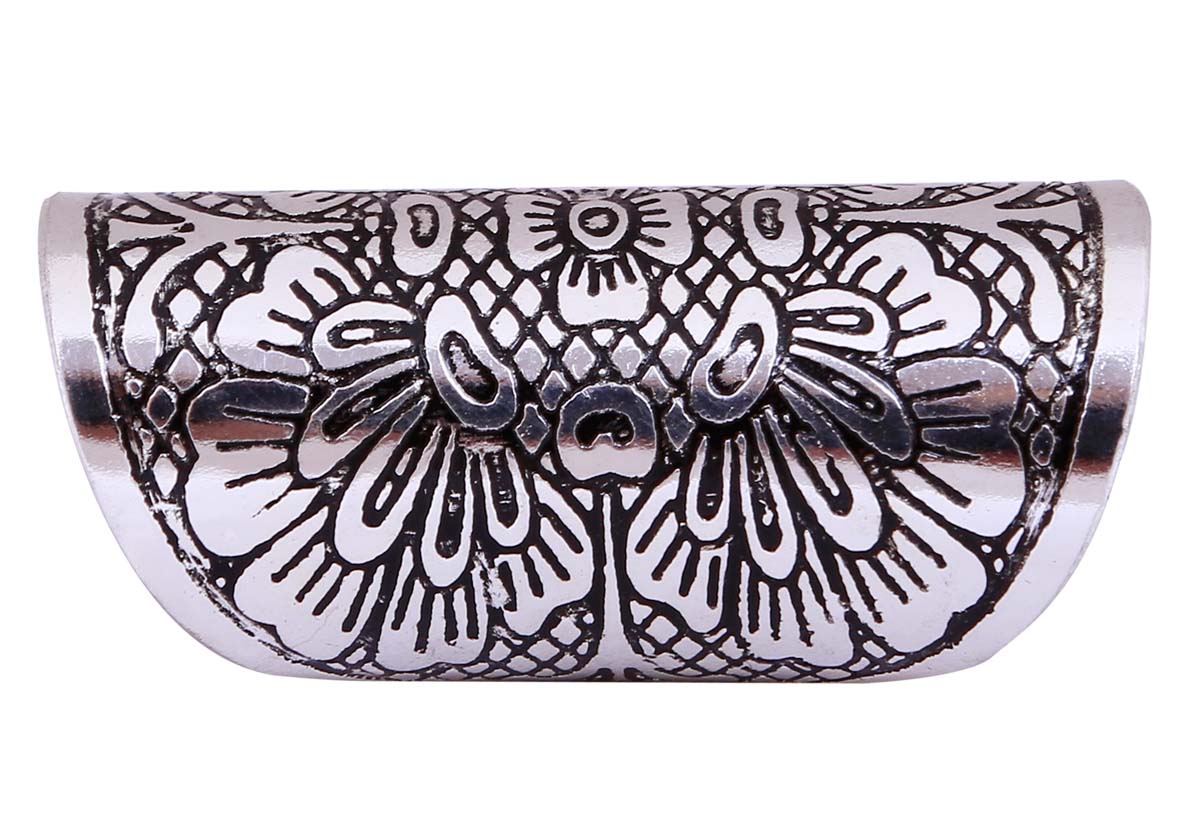 Bulk Wholesale Handmade Antique-Look Broad Adjustable Ring in Metal with Silver Color Finish – Decorated with Floral Patterns in Black Color – Fashion Accessories / Stylish Jewelry 