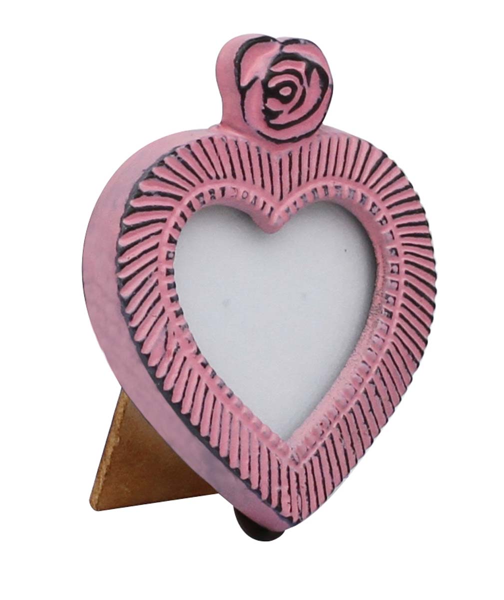 Wholesale Heart-Shaped Metal Picture Frame in Bulk - Source Handmade Pink Color Distressed Look Metal Photo Frame Adorned with a Flower Design on the Top - Home Decor Picture Frame from India