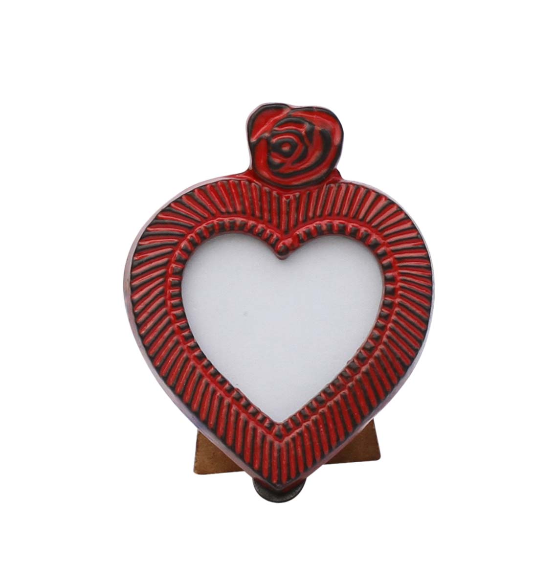 Wholesale Red Heart-Shaped Metal Picture Frame in Bulk - Source Handmade Distressed Look Metal Photo Frame Adorned with a Flower Design on the Top - Home Decor Picture Frame from India