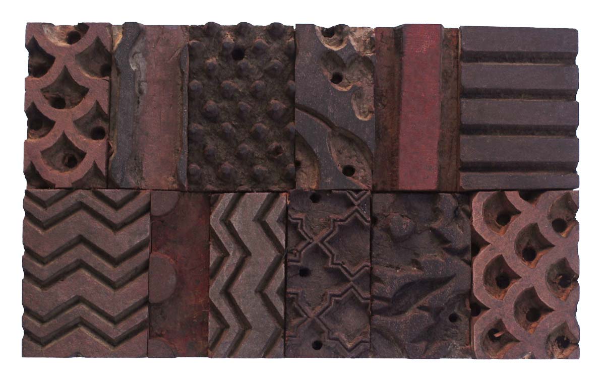 Wholesale 6.4x3.9” Rectangular Shaped Jewelry Box in Bulk - Source Handmade Distressed-Look Black & Multi-Colored Jewelry Box/Trinket Box from India