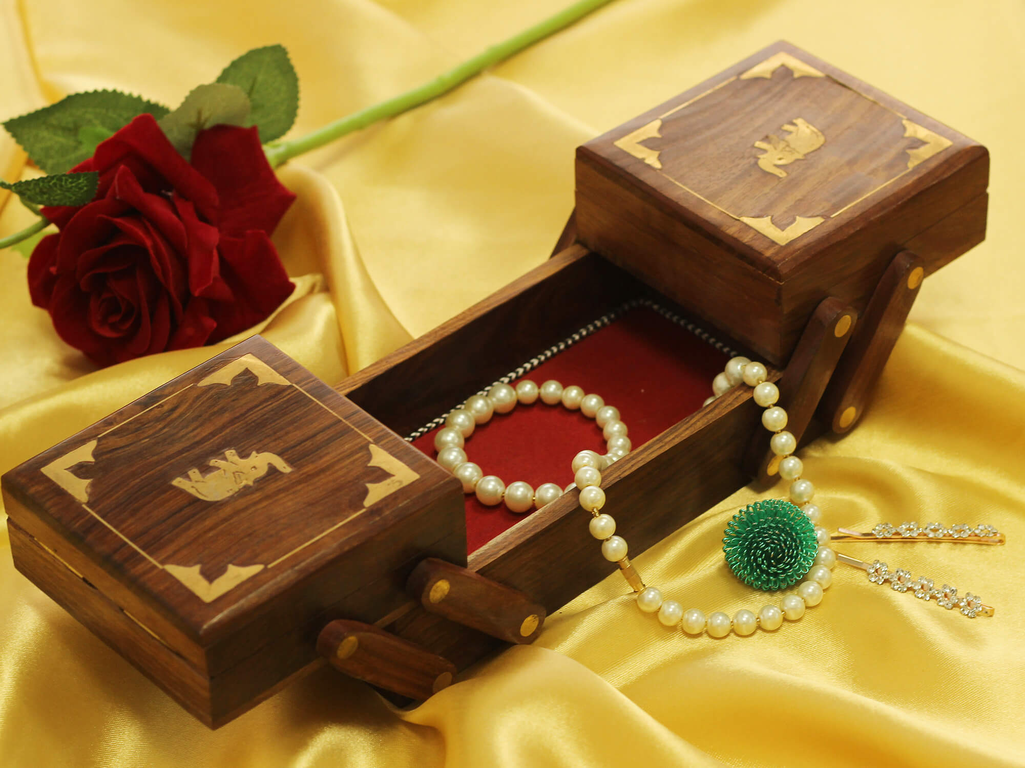 ArtistryBazaar 3.8"W x3"H horizontal  unique design handmade wooden  jewellery keepsake trinket box  for home décor