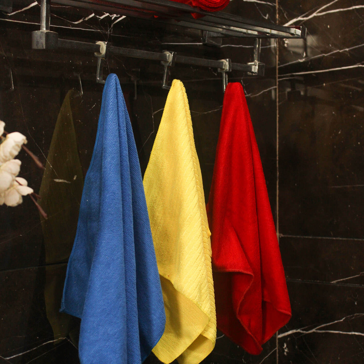 Chic Multicolor Hand Towel Set of 5 in Microfiber, Perfect for Bathroom or Kitchen, 24x16 Inches