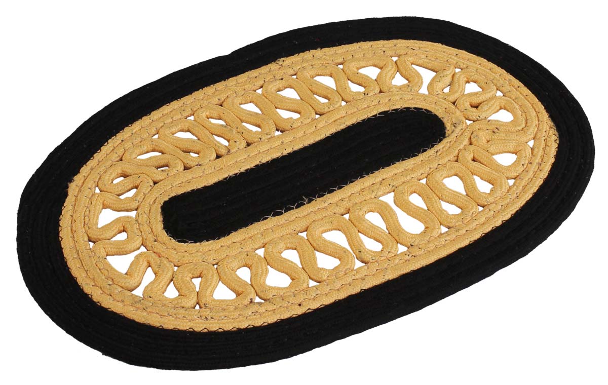 Door Mat Oval with Open Wavy-Weave - Black & Cream Colored Reversible Floor Mat - Entryway Solutions Home Decor Furnishings & Supplies - Buy in Bulk Wholesale