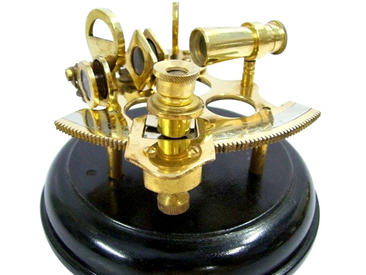 Wholesale Nautical Gifts – 3 Inch Decorative Brass Sextant – Set on Wooden Base – Unique & Rare Collectibles in Bulk