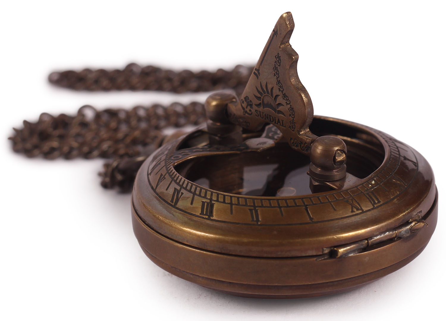 ArtistryBazaar 1.8" W X 0.3" H X 2.2" L Antique and vintage brown compass with string