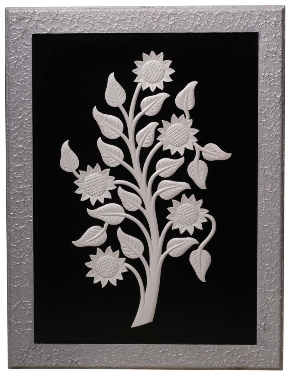 Handmade Silver & Black Wall Hanging in MDF – Rectangle-Shaped – Floral & Leafy Motifs – Wall Decorating Items – Home / Office Décor
