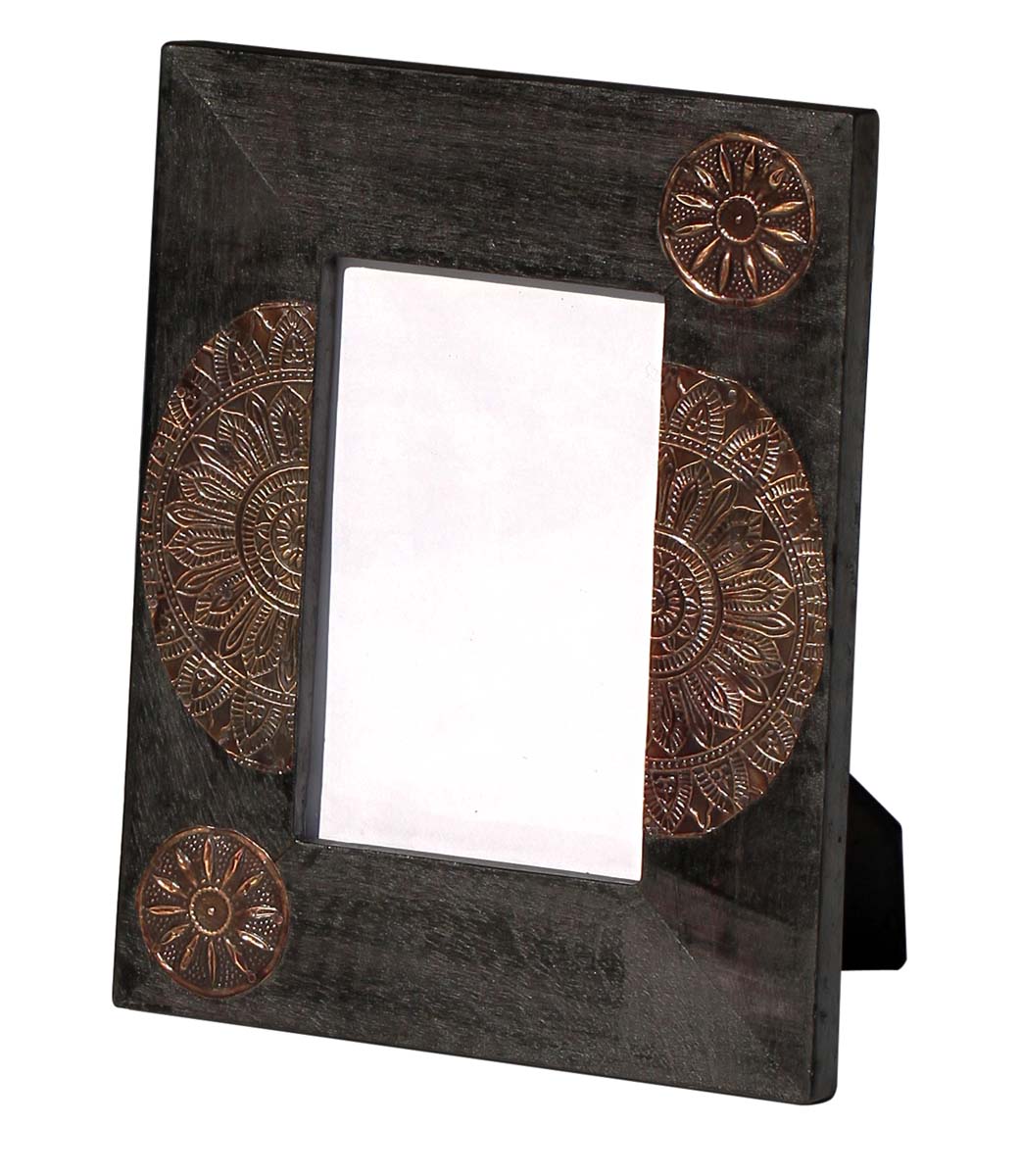 4x6 Inches Black Picture Frame in Bulk - Wholesale Handmade Wood Photo Frame/Picture Holder with Embossed Tin Work on Black - Home Decor Picture Frames from India