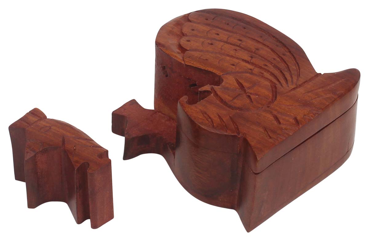 Bulk Wholesale Hand-Carved Jigsaw Puzzle in Peacock Shape in Wood – Engaging Games / Toys for Kids & Adults from India