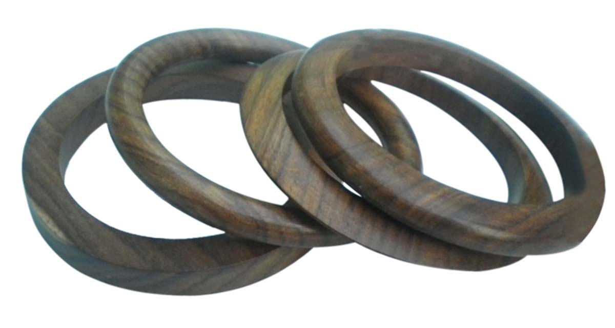 2.6” Wood Bangle Set – Assorted 4 Bangles – Trendy Women Accessories in Bulk at Wholesale - Unique Fashionable Jewelry Collection for Women/Teens