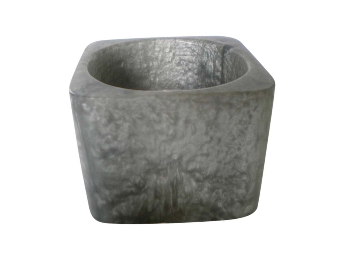 2.6” Shaded Gray Square Bangle in Resin – Trendy Fashion Accessories for Women in Bulk at Wholesale Price